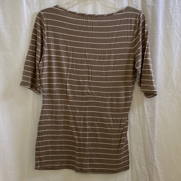 Women's Striped Boat-neck Top Size: Large - Picture 5 of 6